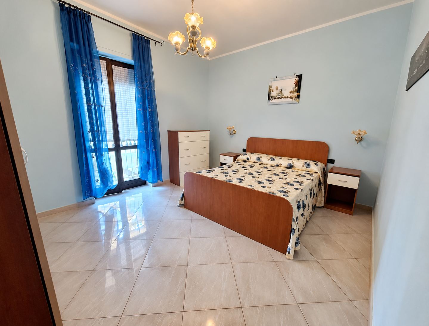 Camera azzurra — Mà Annina